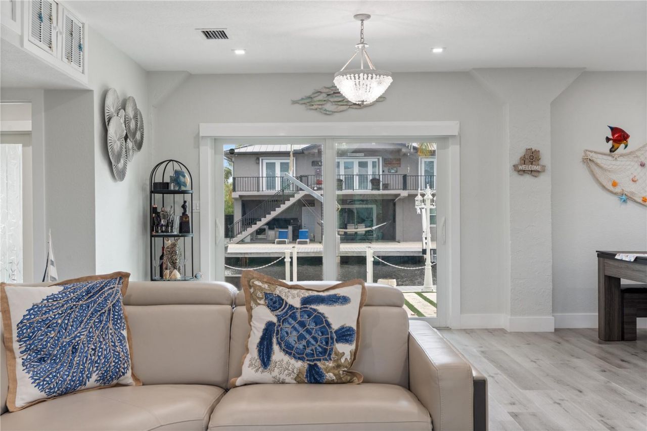 25 N Blackwater Lane, Key Largo, FL 33037 Photo