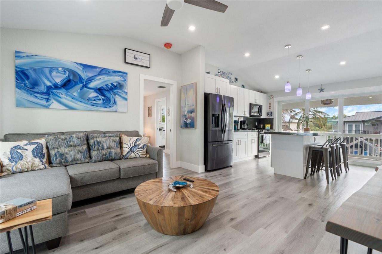 25 N Blackwater Lane, Key Largo, FL 33037 Photo