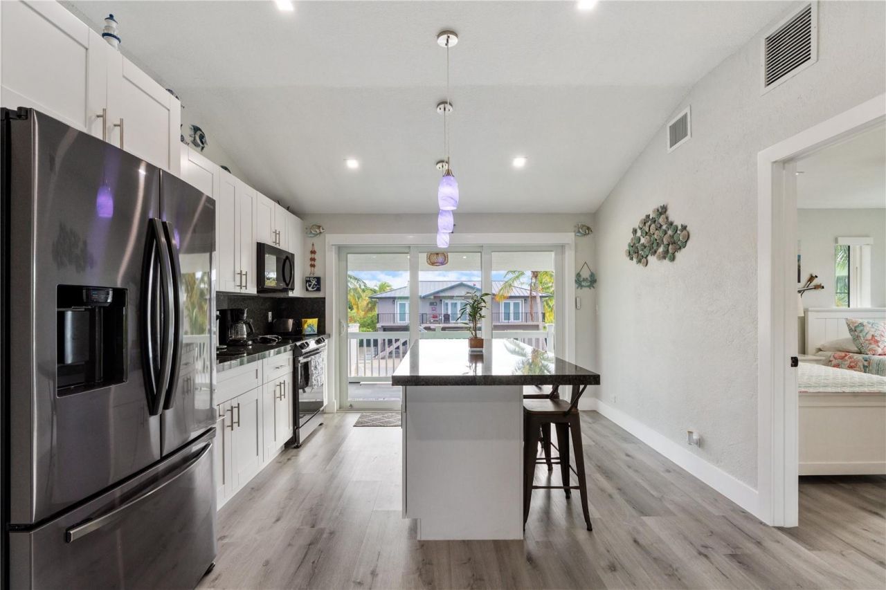 25 N Blackwater Lane, Key Largo, FL 33037 Photo