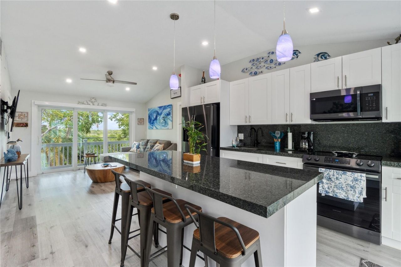 25 N Blackwater Lane, Key Largo, FL 33037 Photo