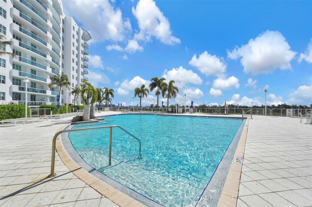 7910 Harbor Island Dr, Unit 1103, North Bay Village, FL 33141 Photo