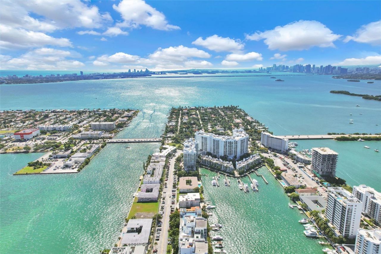 7910 Harbor Island Dr, Unit 1103, North Bay Village, FL 33141 Photo