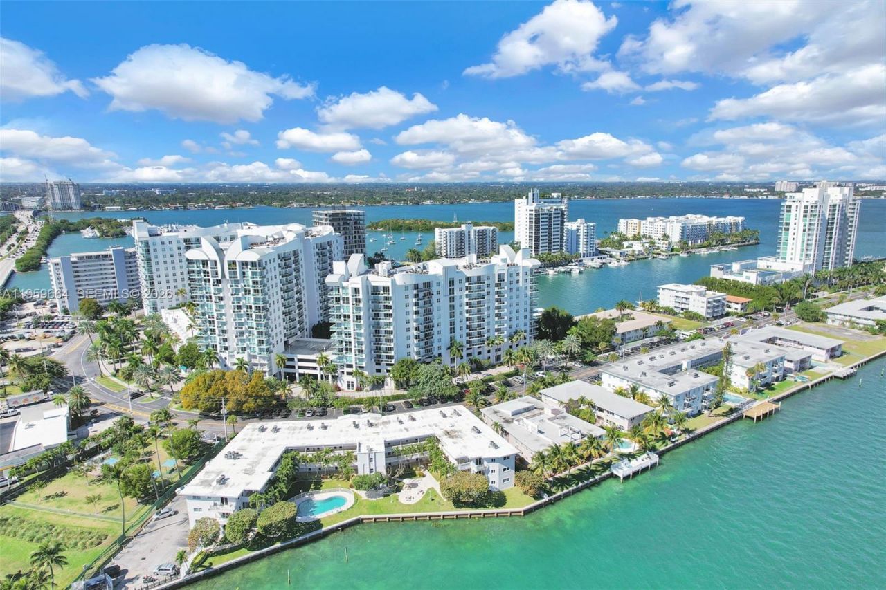 7910 Harbor Island Dr, Unit 1103, North Bay Village, FL 33141 Photo