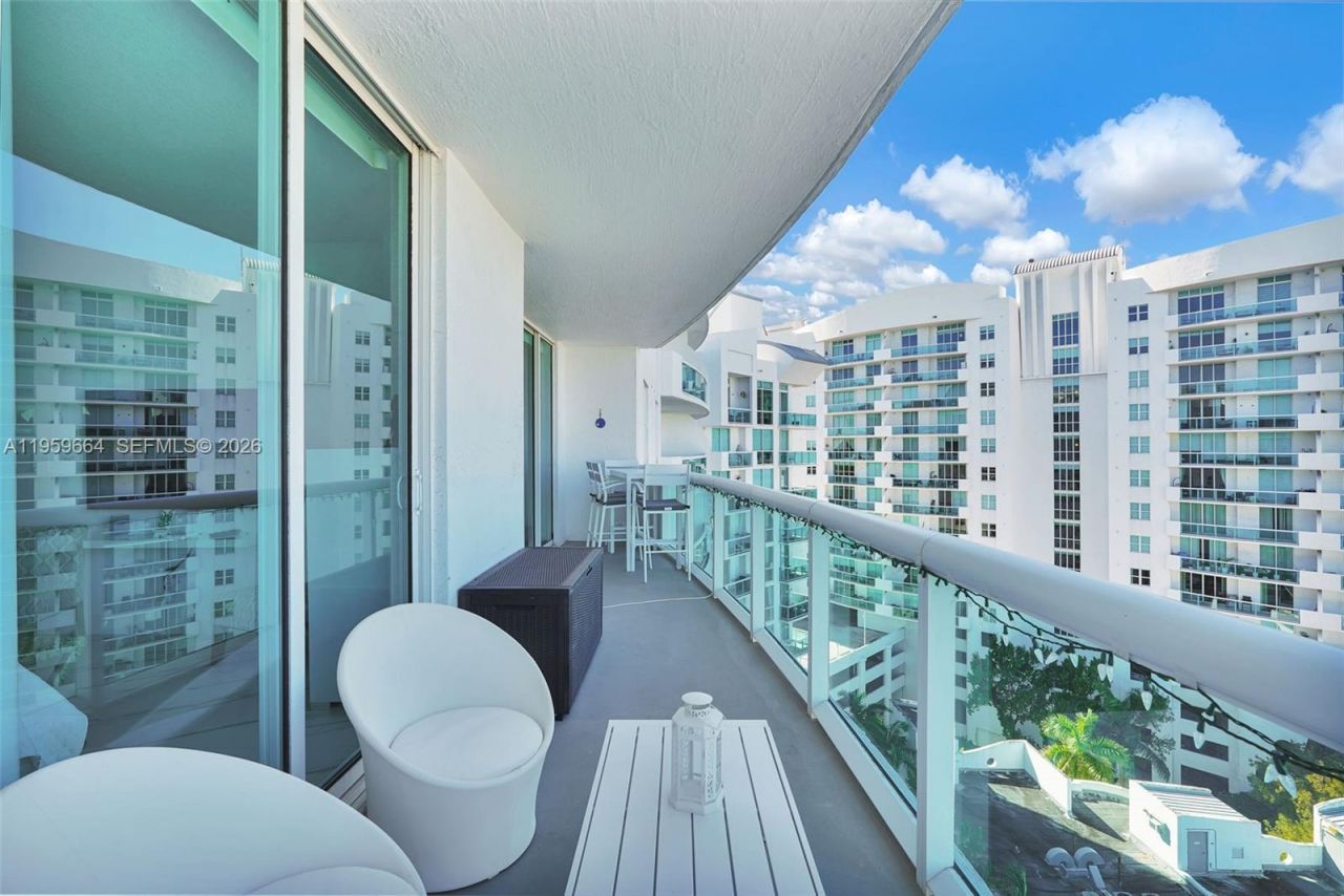 7910 Harbor Island Dr, Unit 1103, North Bay Village, FL 33141 Photo