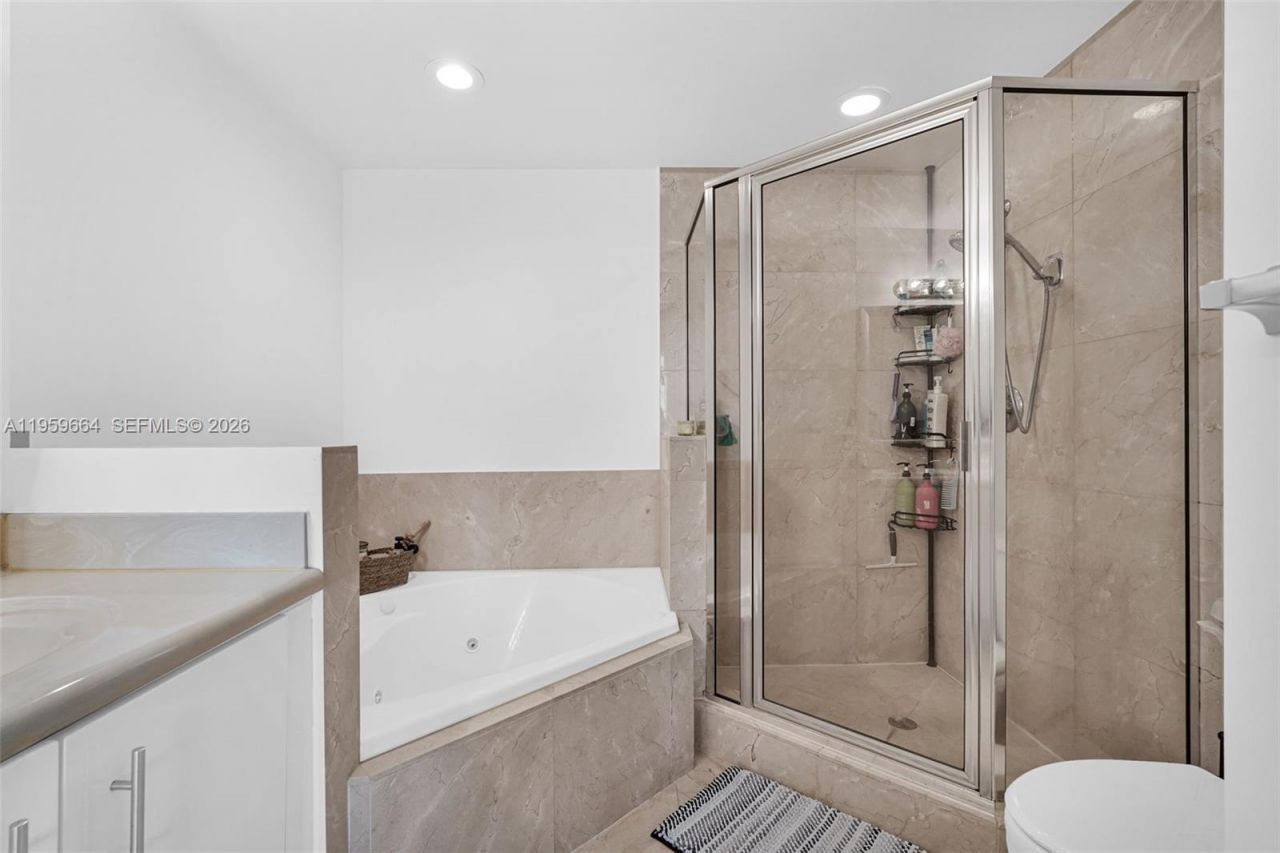 7910 Harbor Island Dr, Unit 1103, North Bay Village, FL 33141 Photo