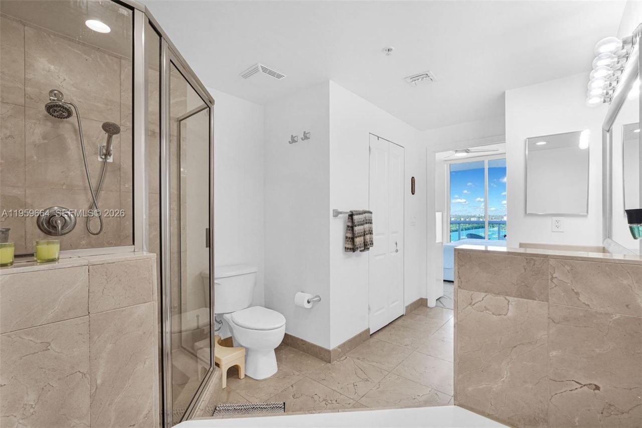 7910 Harbor Island Dr, Unit 1103, North Bay Village, FL 33141 Photo