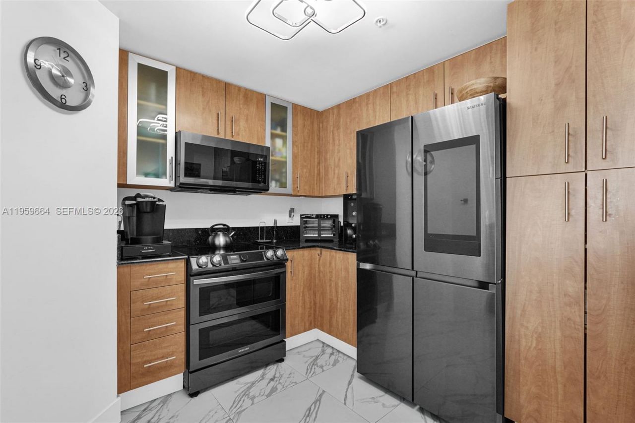 7910 Harbor Island Dr, Unit 1103, North Bay Village, FL 33141 Photo