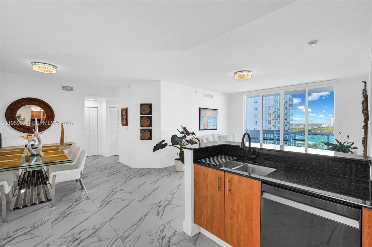 7910 Harbor Island Dr, Unit 1103, North Bay Village, FL 33141 Photo