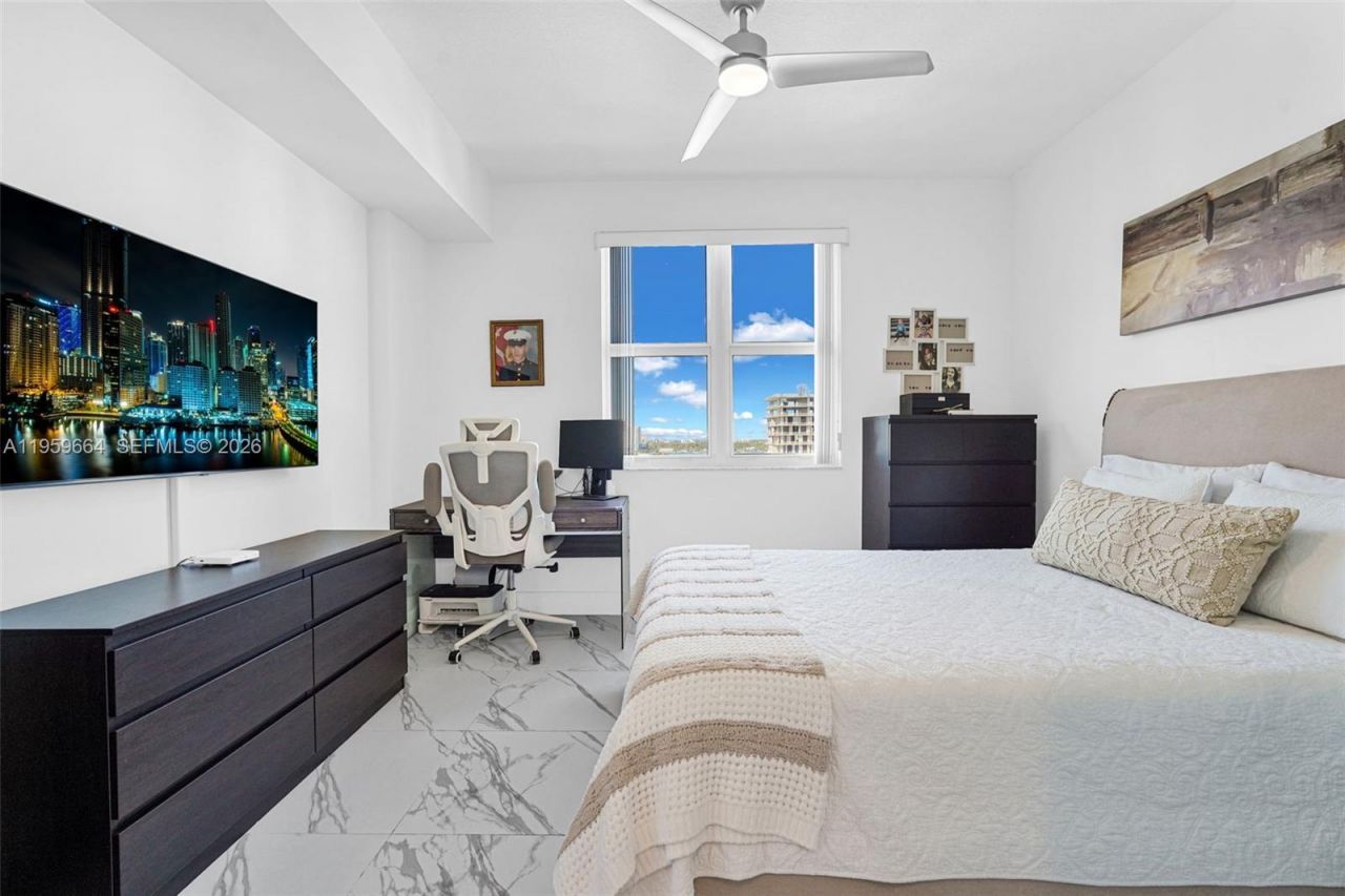 7910 Harbor Island Dr, Unit 1103, North Bay Village, FL 33141 Photo