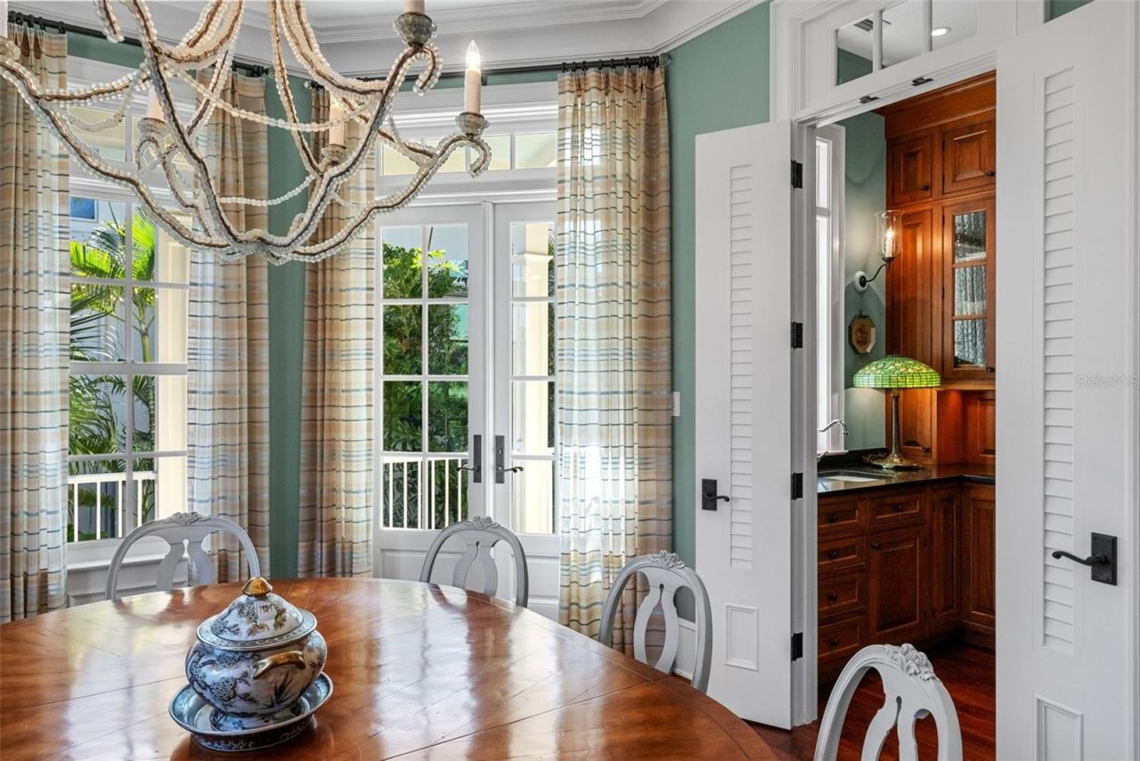 3440 Gulfmead Drive, Sarasota, FL 34242 Photo