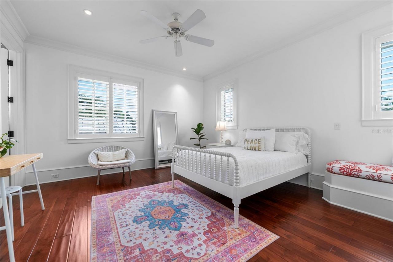 3440 Gulfmead Drive, Sarasota, FL 34242 Photo
