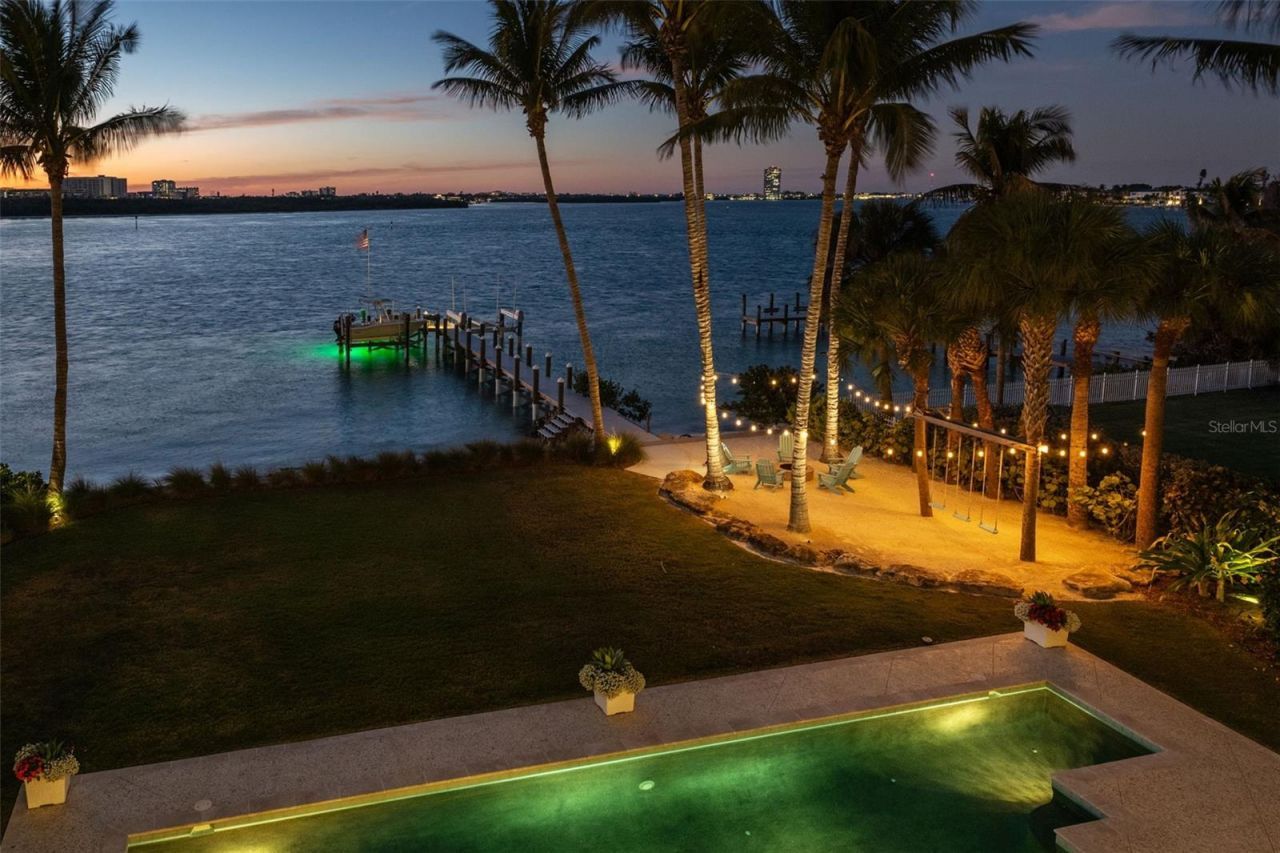 3440 Gulfmead Drive, Sarasota, FL 34242 Photo