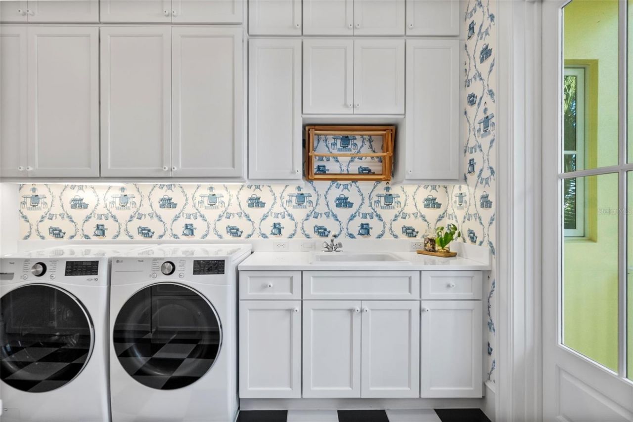 3440 Gulfmead Drive, Sarasota, FL 34242 Photo