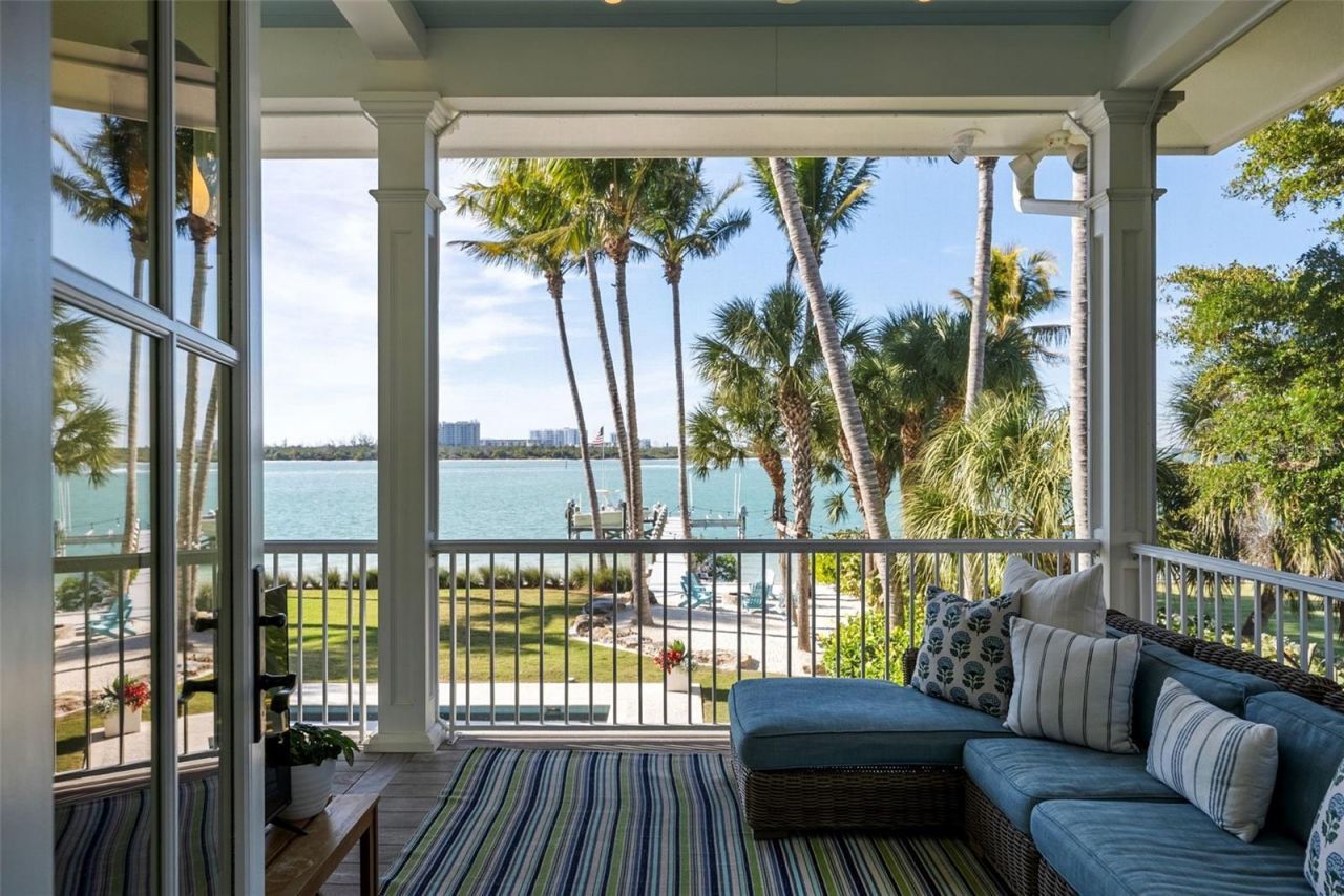 3440 Gulfmead Drive, Sarasota, FL 34242 Photo