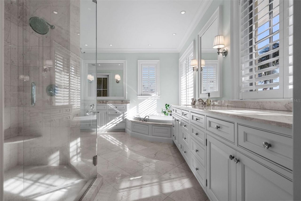 3440 Gulfmead Drive, Sarasota, FL 34242 Photo