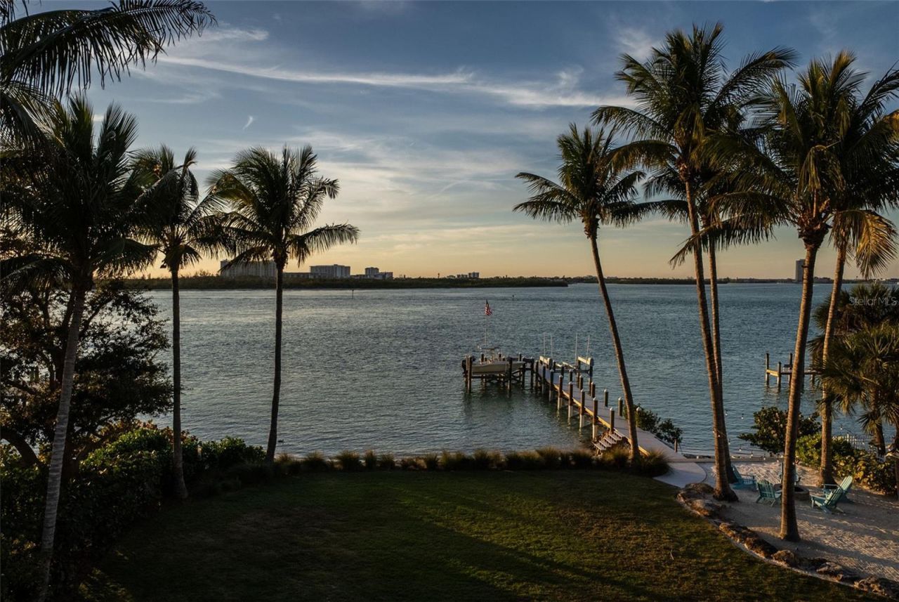 3440 Gulfmead Drive, Sarasota, FL 34242 Photo