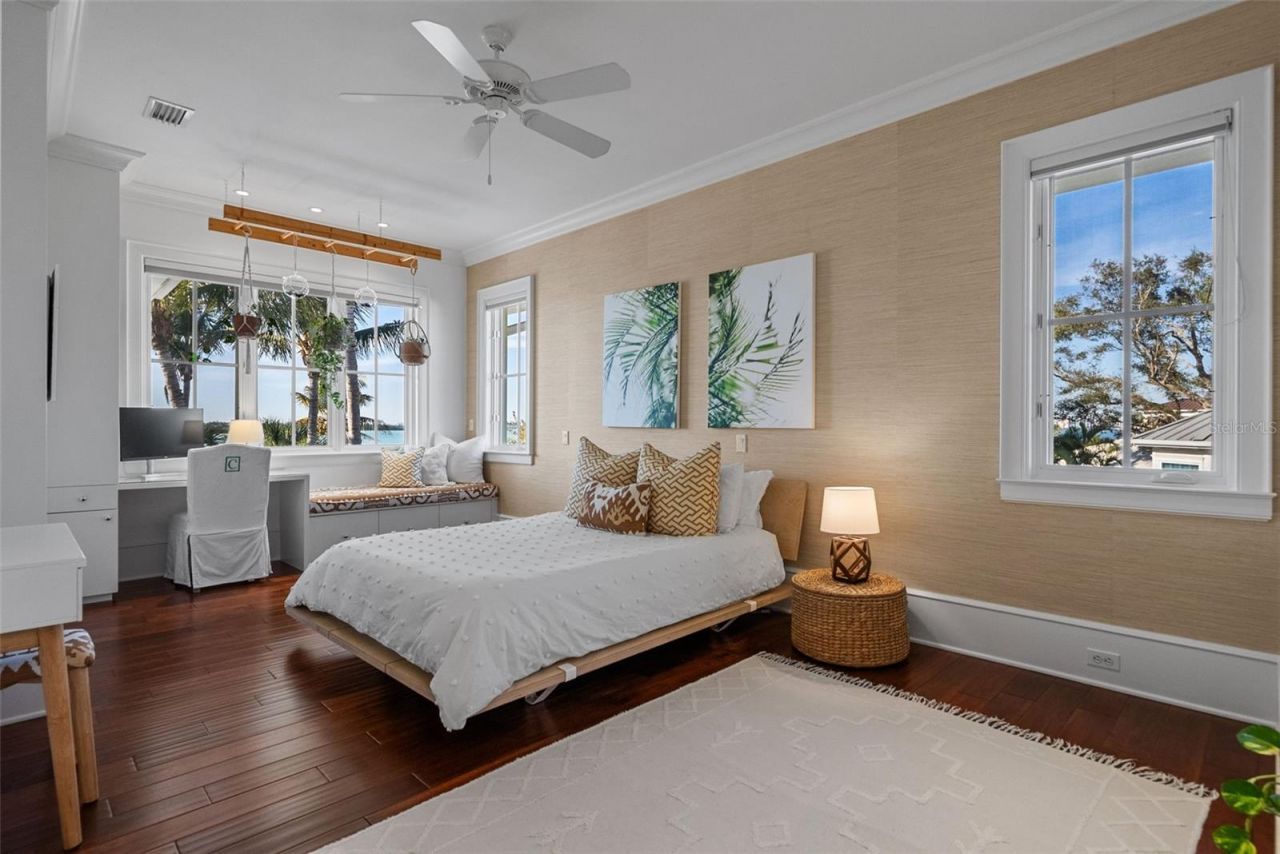 3440 Gulfmead Drive, Sarasota, FL 34242 Photo