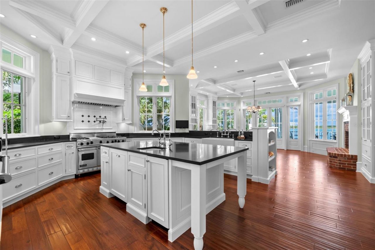 3440 Gulfmead Drive, Sarasota, FL 34242 Photo