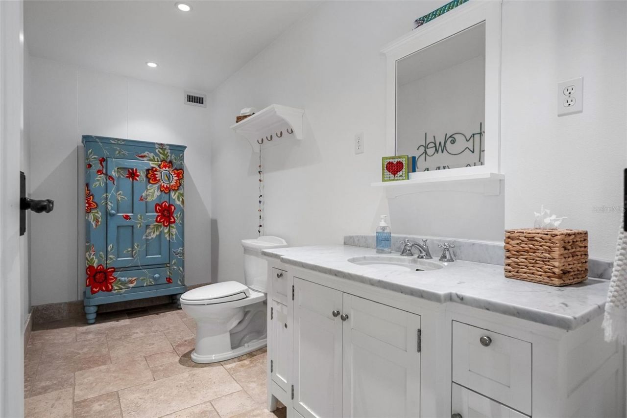 3440 Gulfmead Drive, Sarasota, FL 34242 Photo