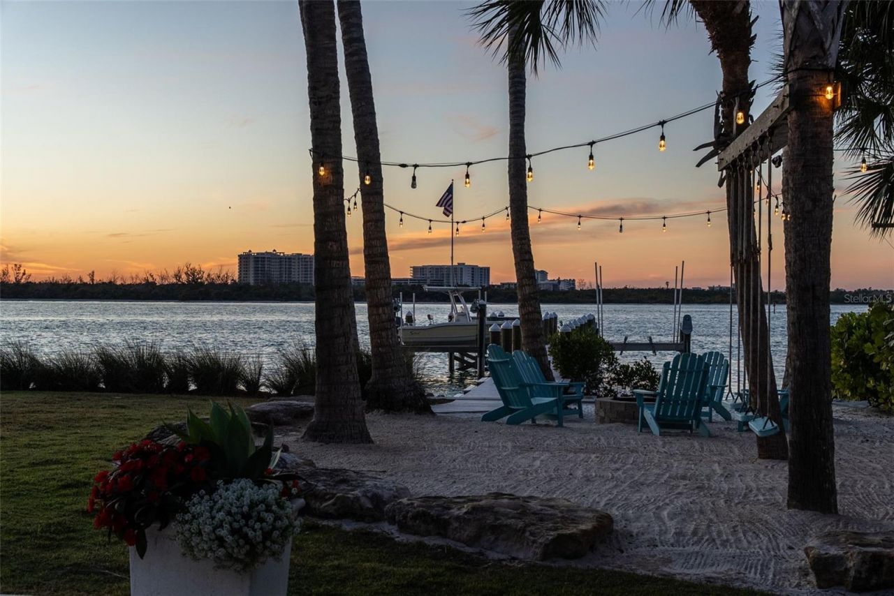 3440 Gulfmead Drive, Sarasota, FL 34242 Photo