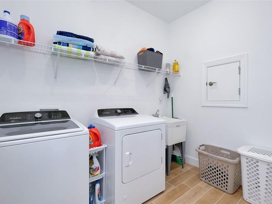 Property Image 47