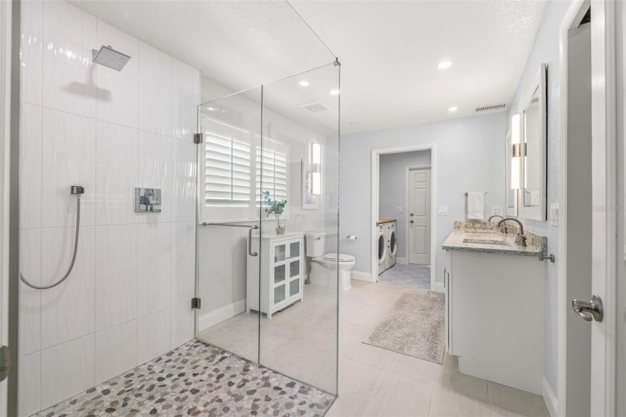 3784 42nd Avenue S, Saint Petersburg, FL 33711 Photo