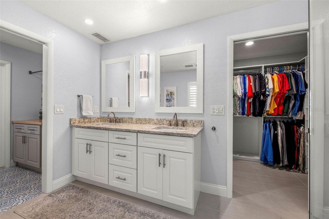 3784 42nd Avenue S, Saint Petersburg, FL 33711 Photo