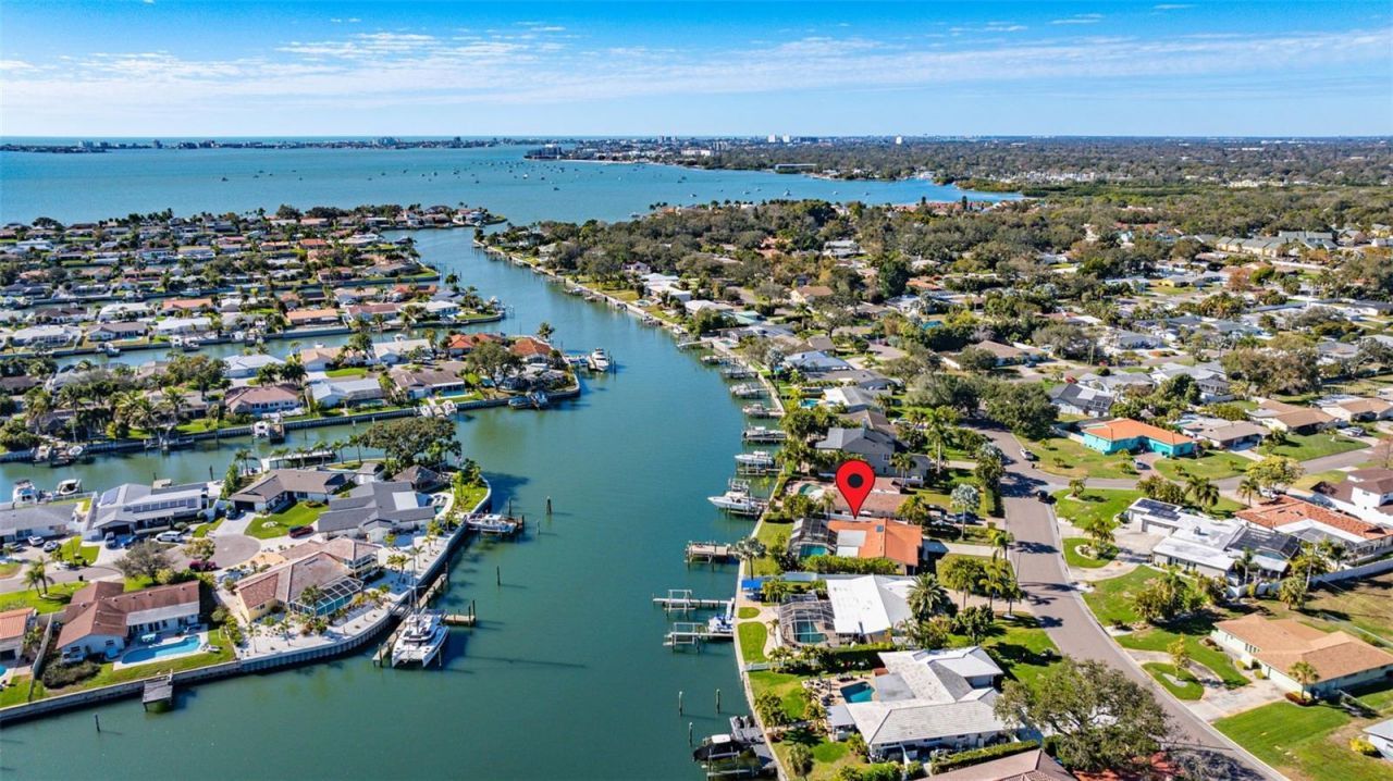 3784 42nd Avenue S, Saint Petersburg, FL 33711 Photo