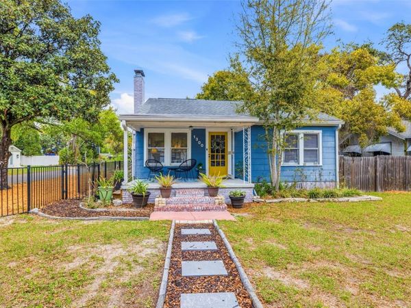 1300 E HENRY AVENUE, TAMPA, FL 33604