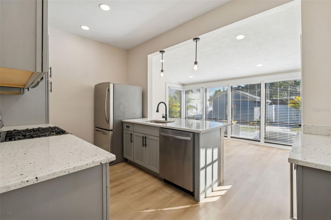 322 11th Avenue N, Saint Petersburg, FL 33701 Photo