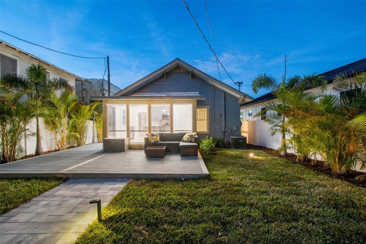 322 11th Avenue N, Saint Petersburg, FL 33701 Photo