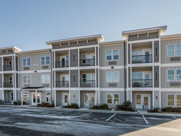 124 S Main Street, Florida, NY 10921