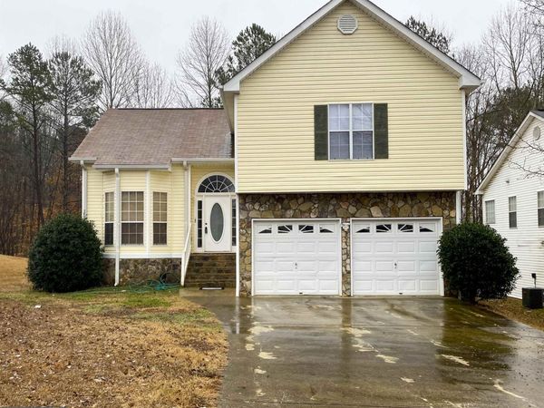 4034 Robin Circle, Atlanta, GA 30349