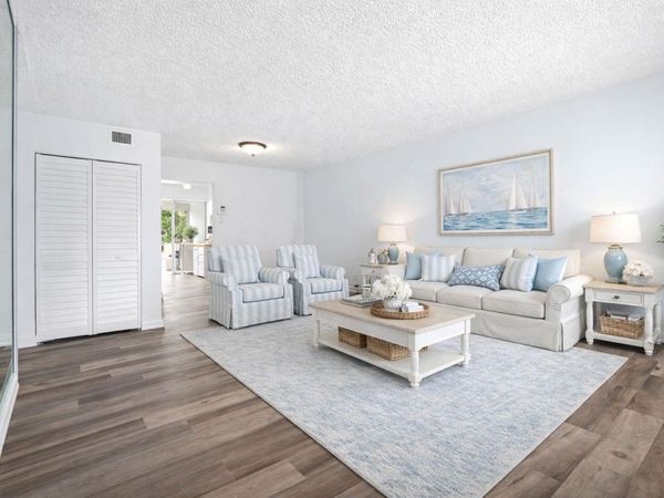 7300 NW 4 Place, Unit 205, Margate, FL 33063