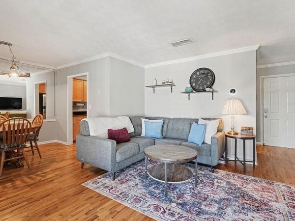 1150 Collier Road NW, Unit 13D, Atlanta, GA 30318