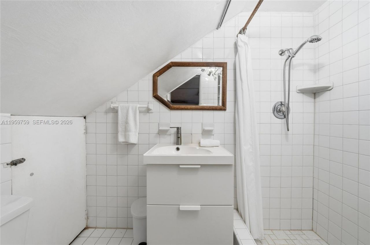 1511 S Ocean Dr, Fort Lauderdale, FL 33316 Photo