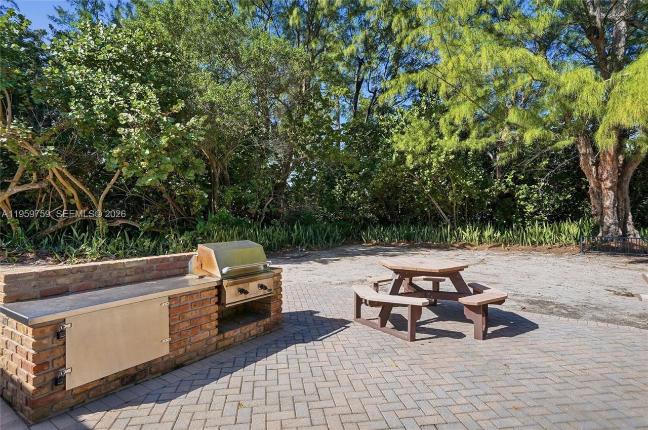 1511 S Ocean Dr, Fort Lauderdale, FL 33316 Photo