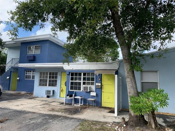 1151 NE 18th St, Unit 2, Fort Lauderdale, FL 33305
