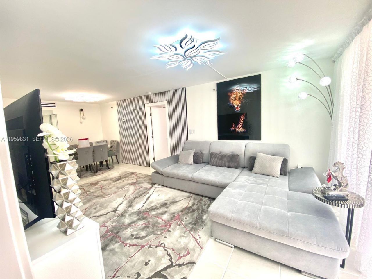 210 174th St, Unit 403, Sunny Isles Beach, FL 33160 Photo