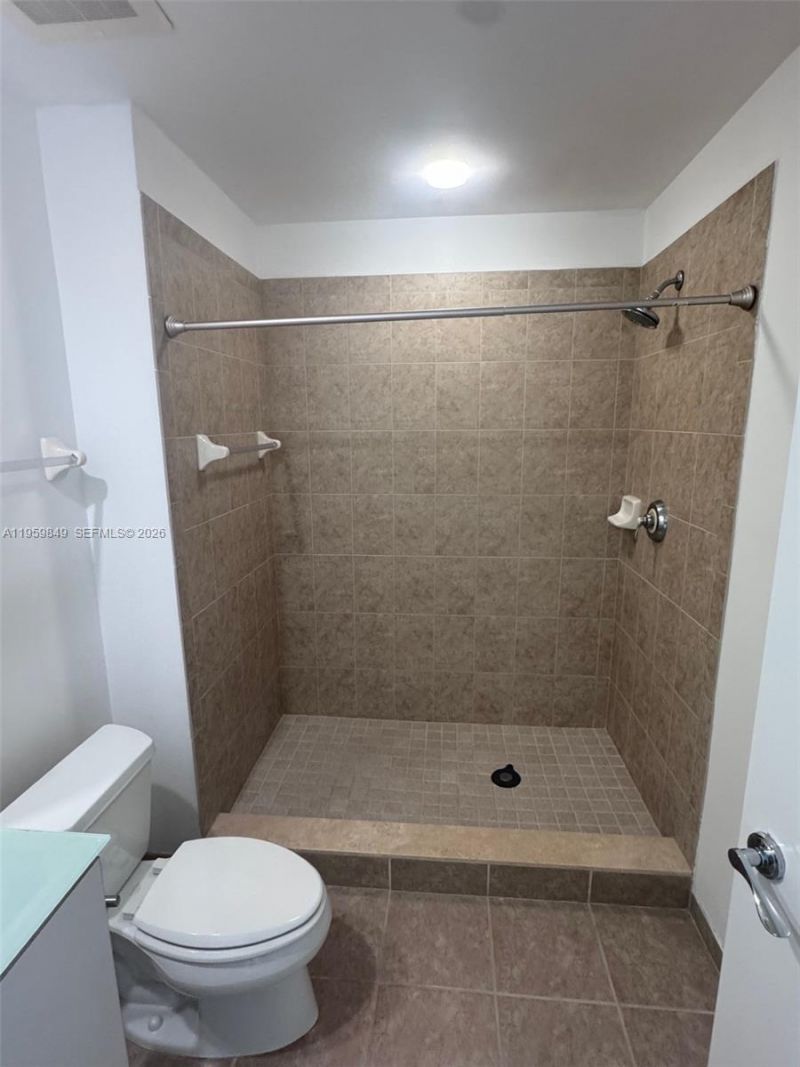315 NE 3rd Ave, Unit 1905, Fort Lauderdale, FL 33301 Photo