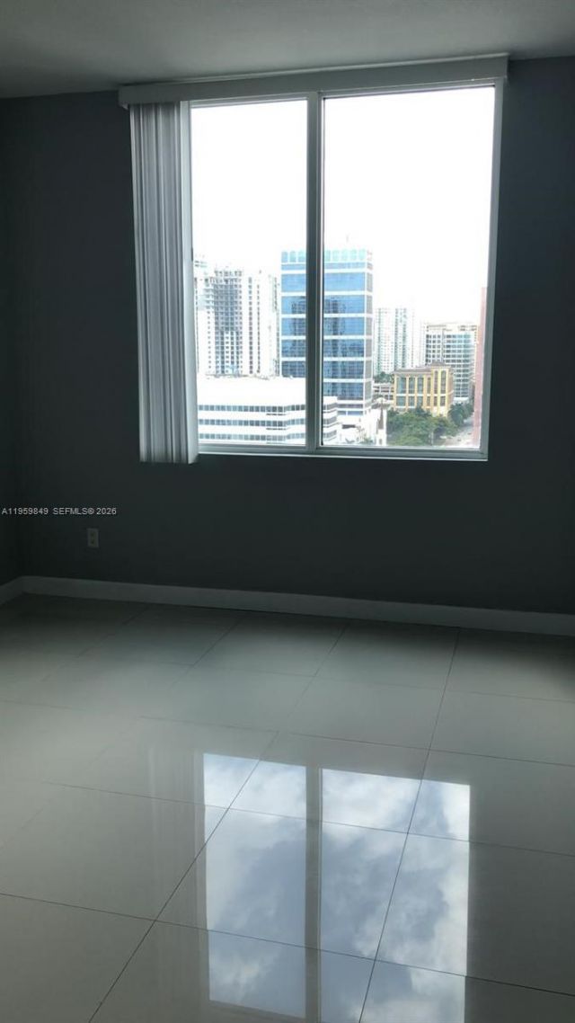 315 NE 3rd Ave, Unit 1905, Fort Lauderdale, FL 33301 Photo