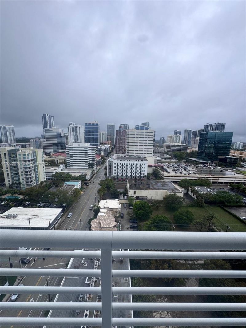 315 NE 3rd Ave, Unit 1905, Fort Lauderdale, FL 33301 Photo