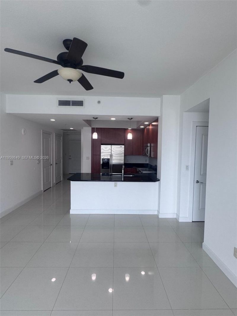 315 NE 3rd Ave, Unit 1905, Fort Lauderdale, FL 33301 Photo