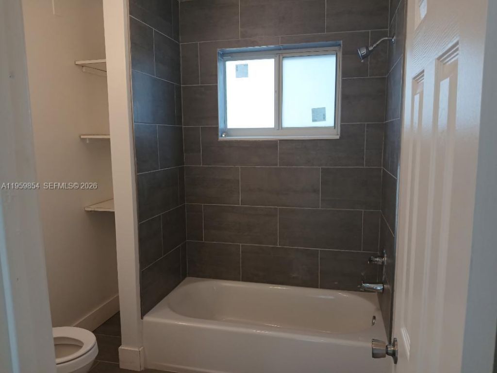 1535 NW 85th St , Miami, FL 33147 Photo