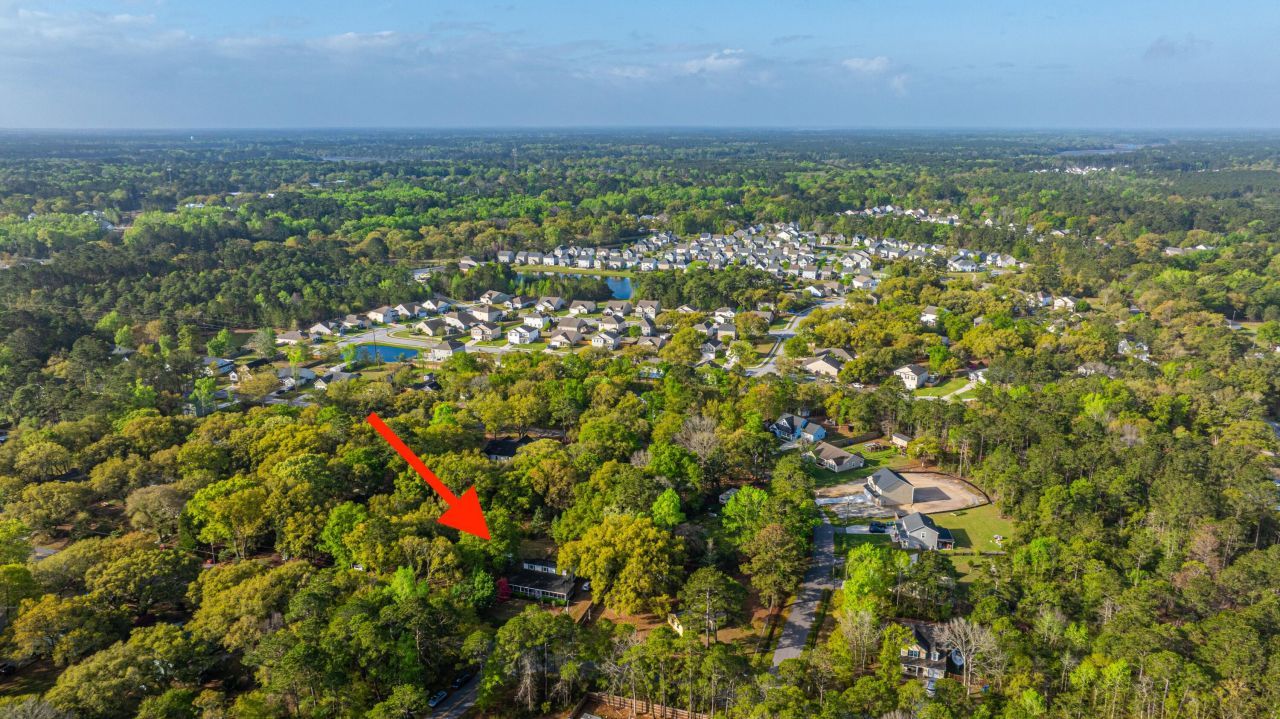 1522 Southwick Drive Photo 7