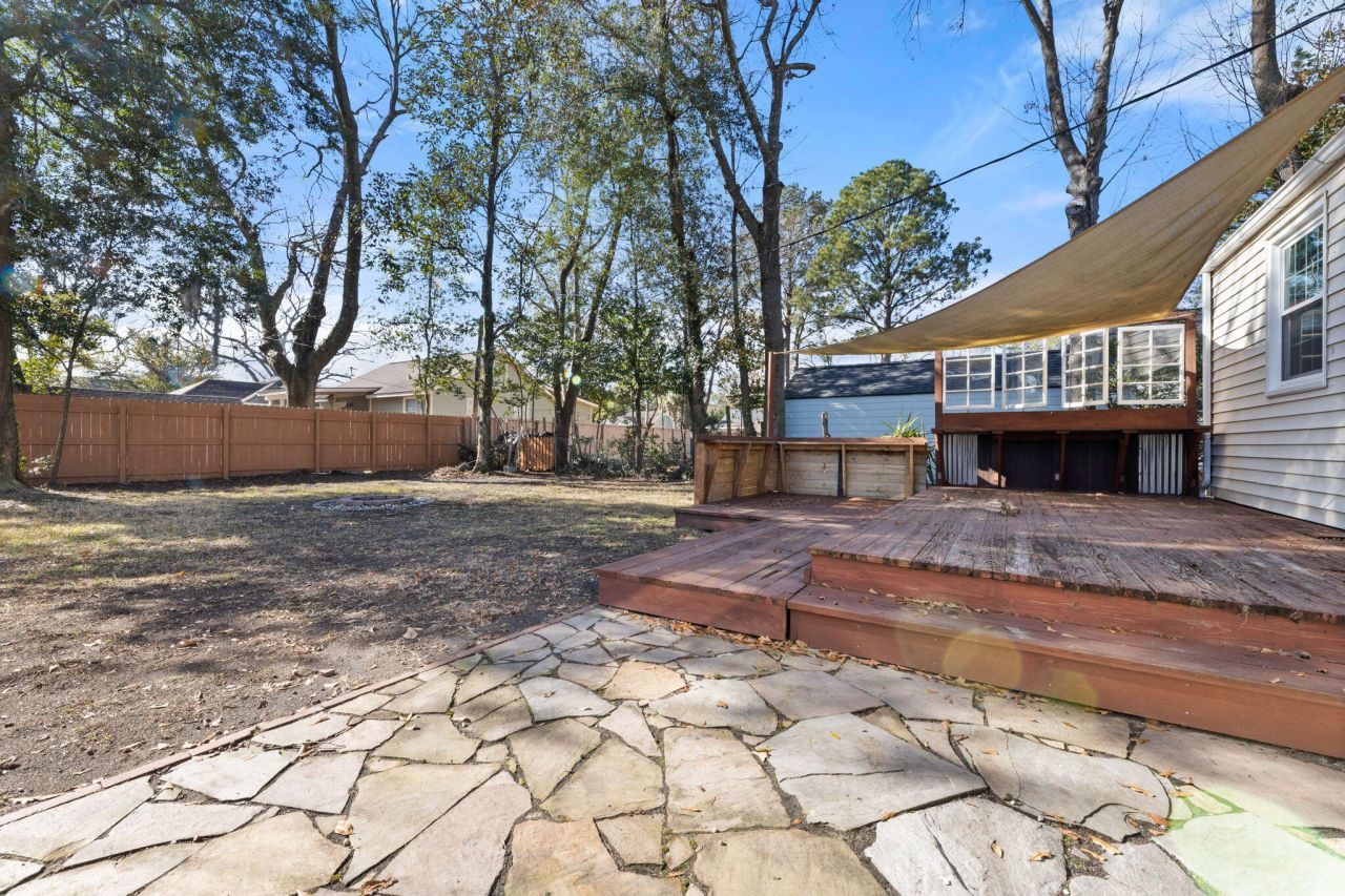 1315 E Montague Avenue Photo 4