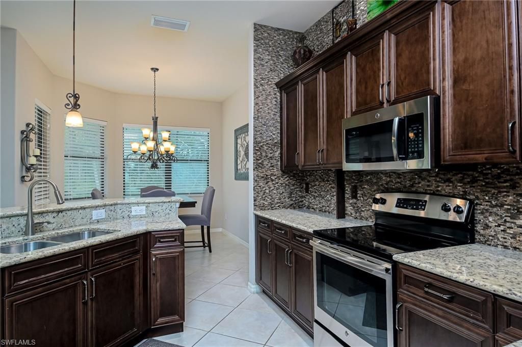 11122 Esteban Dr, Fort Myers, FL 33912 Photo