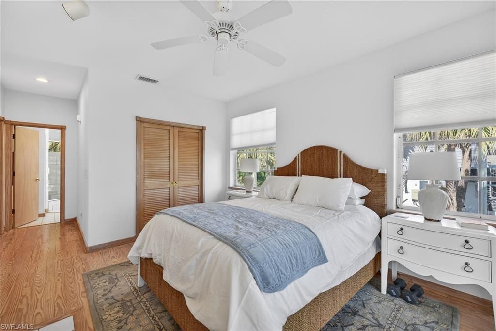 556 Sea Oats Dr, Sanibel, FL 33957 Photo