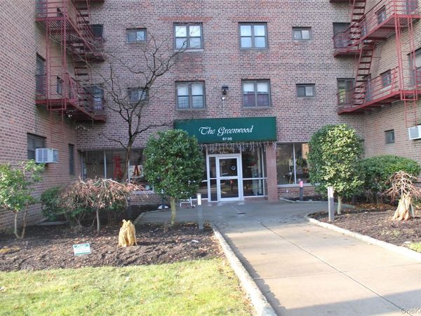 87-30 204th Street, Unit B-56, Hollis, NY 11423