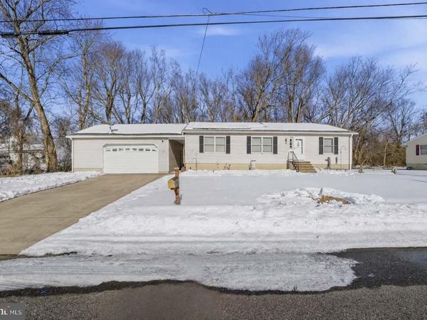120 DARTMOUTH ROAD, PENNSVILLE, NJ 08070